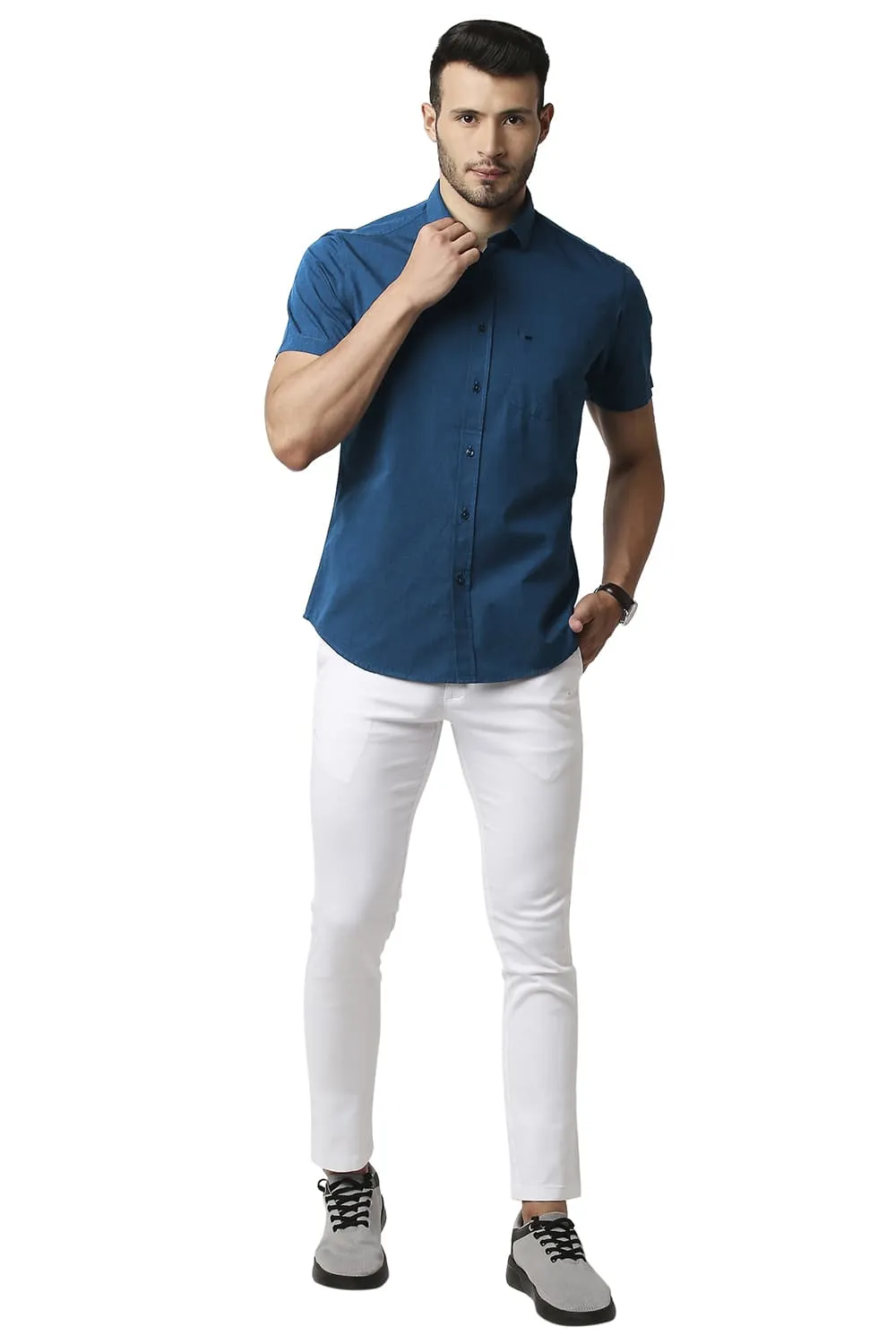 Slim Fit Fil-a-fil Halfsleeves Shirt